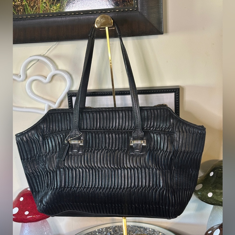 EUC - Coach Taylor Gathered Leather Black Alexis Carryall Tote.
